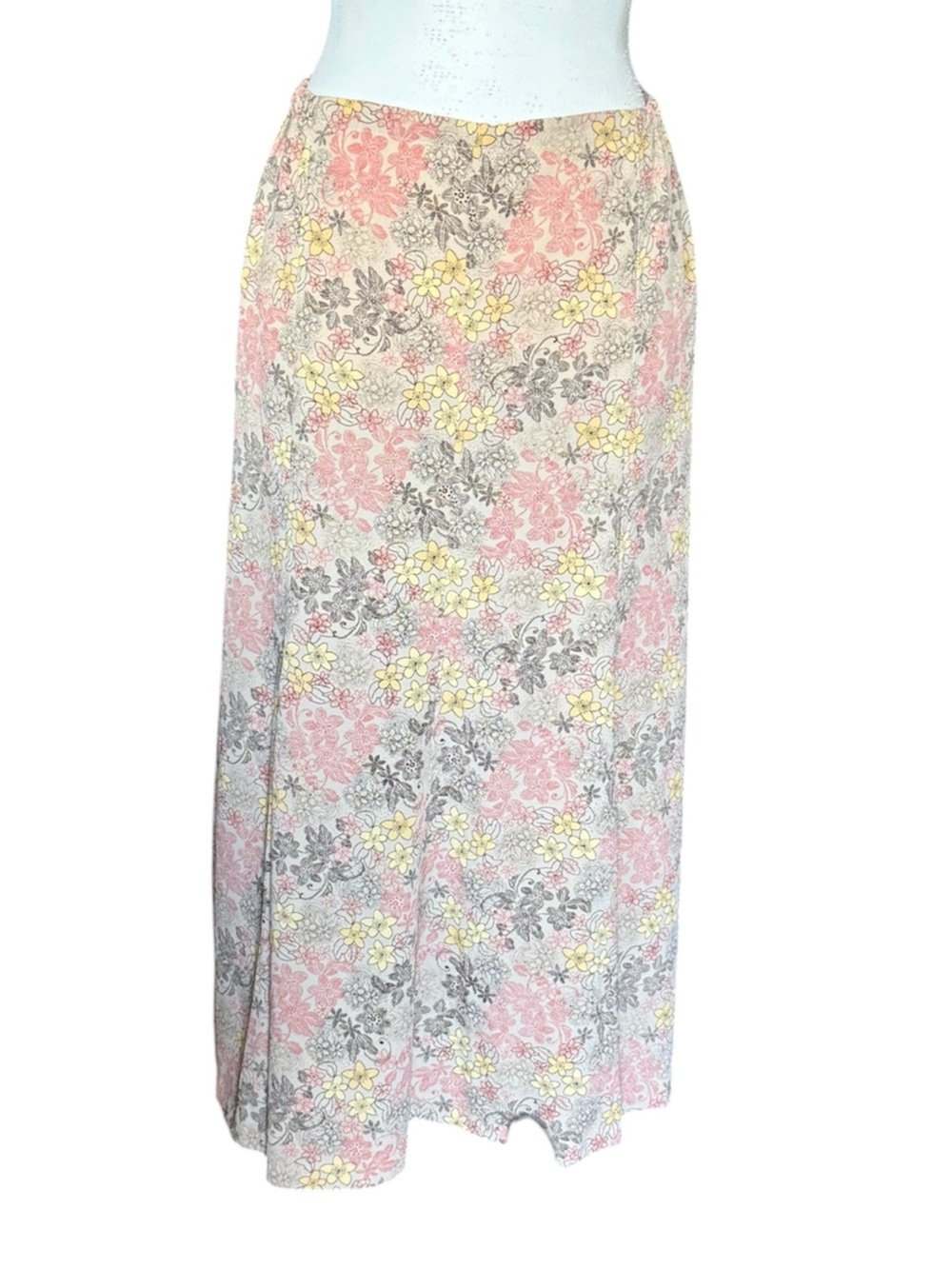 Christopher & Banks floral maxi skirt w/elastic pull-on waist Women’s size 6 | b